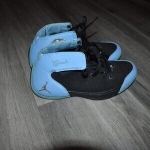 Jordan Melo 1.5 Size 7Y  euc Clean Pet/ smoke/free home